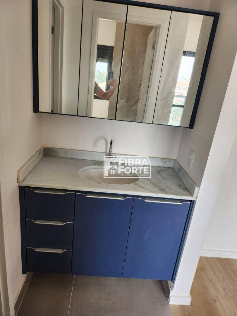 Apartamento para alugar com 2 quartos, 66m² - Foto 9