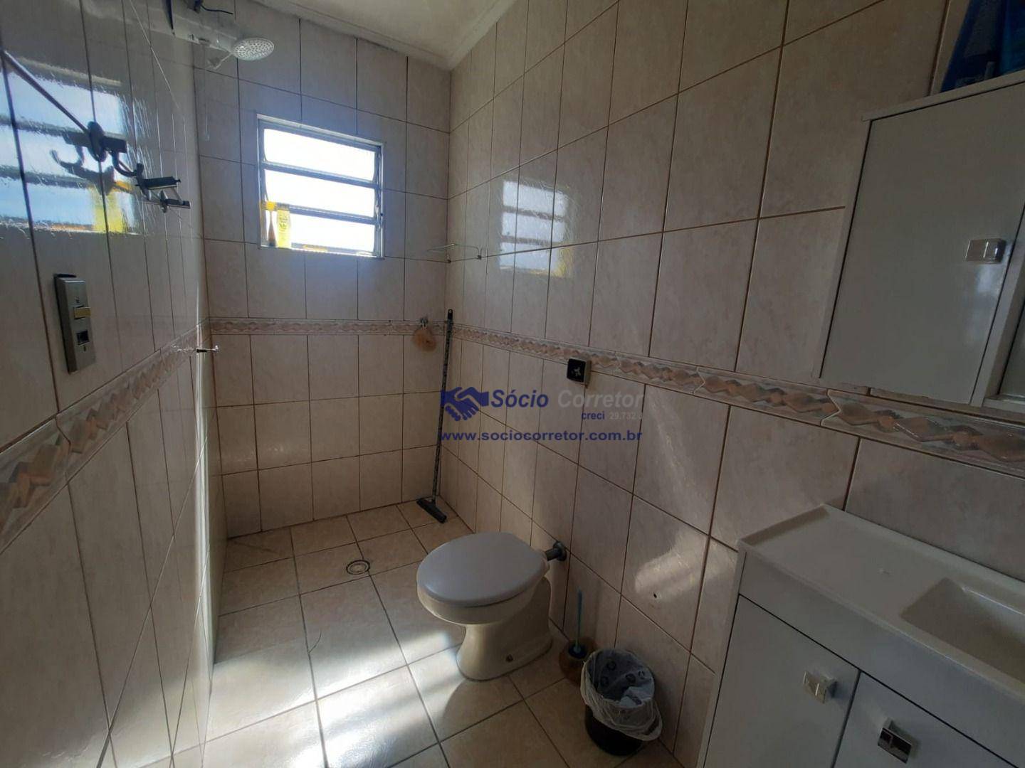 Sobrado à venda com 3 quartos, 291m² - Foto 3