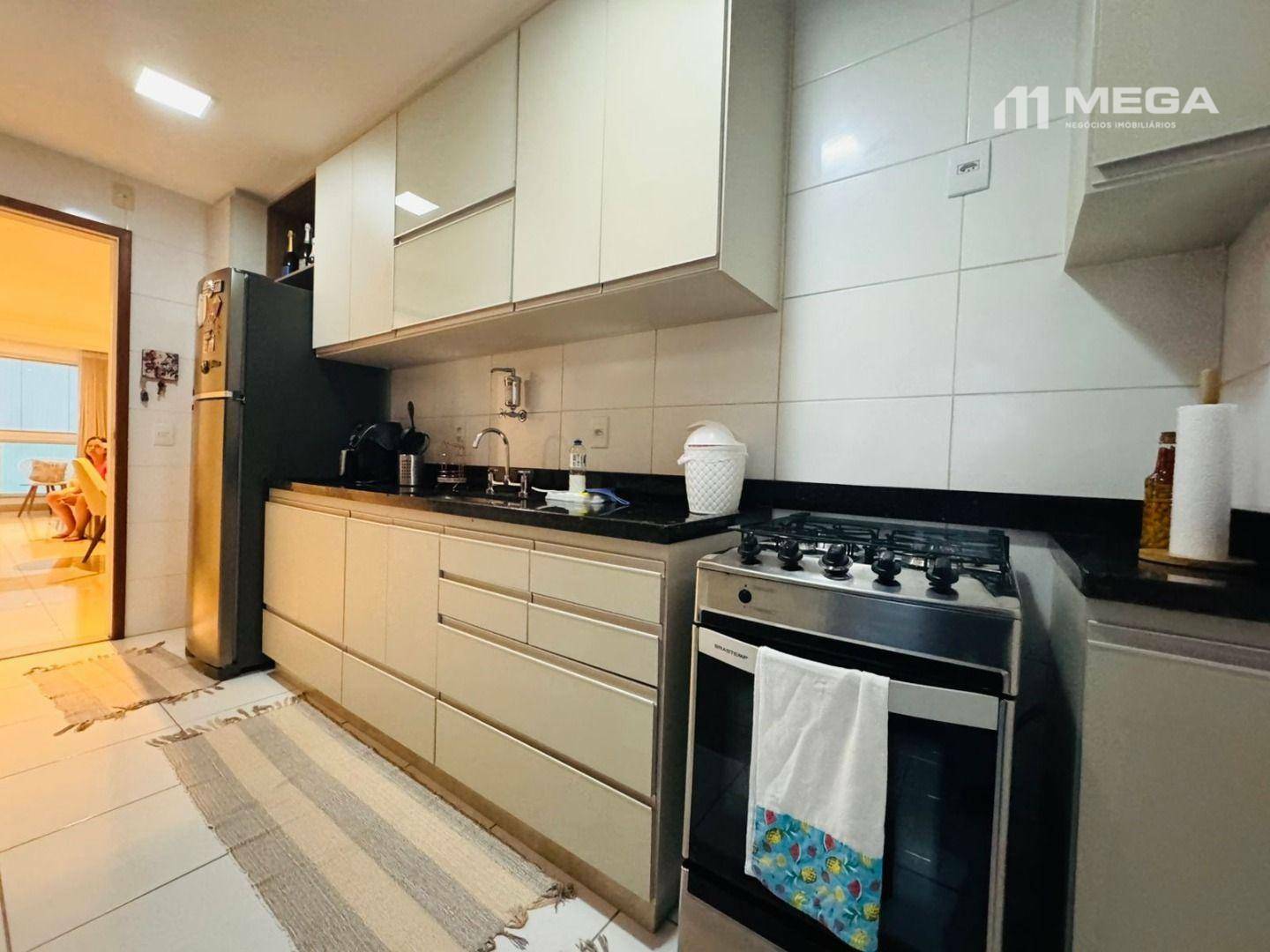 Apartamento à venda com 2 quartos, 80m² - Foto 22