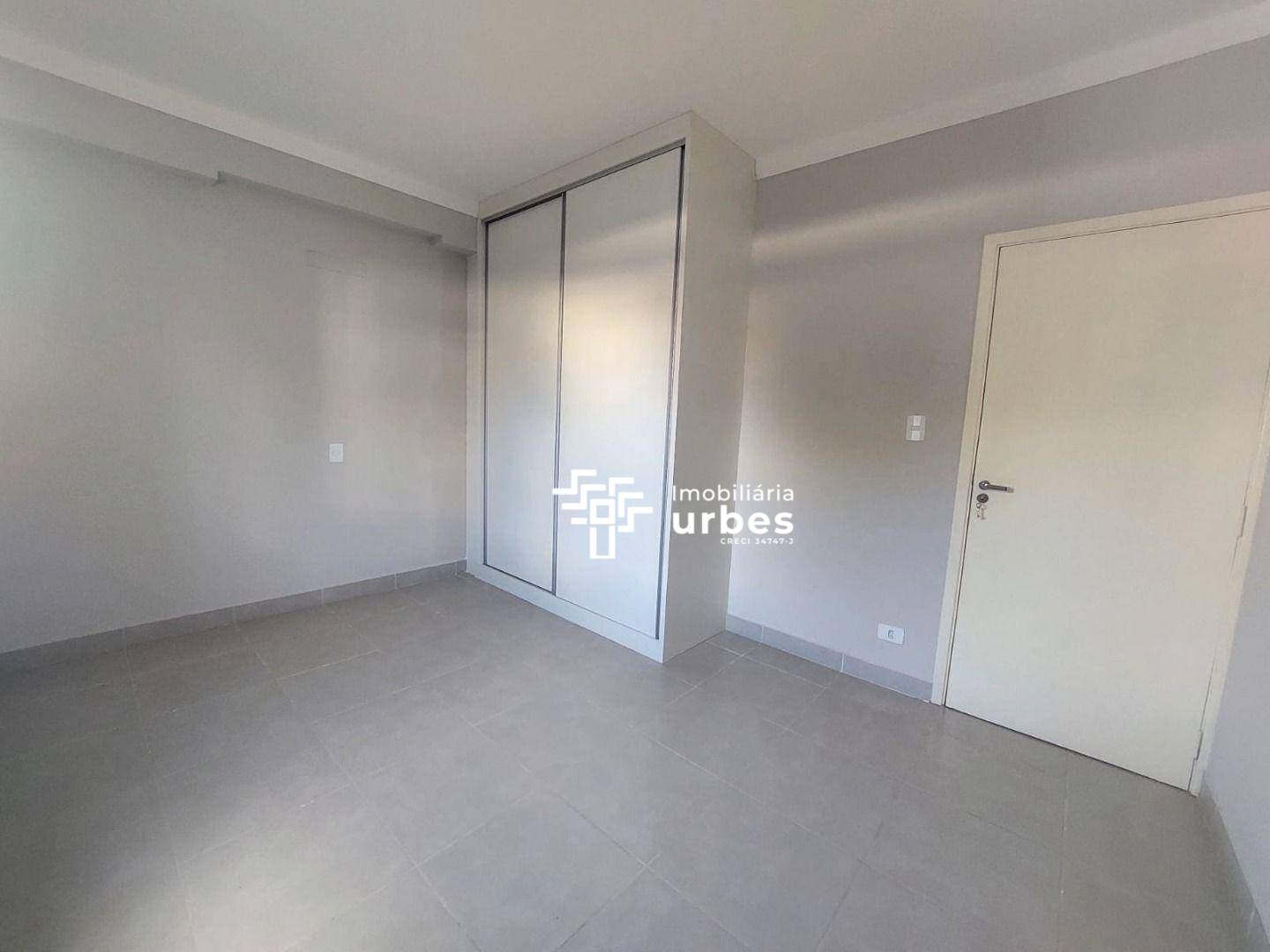 Apartamento para alugar com 2 quartos, 70m² - Foto 10