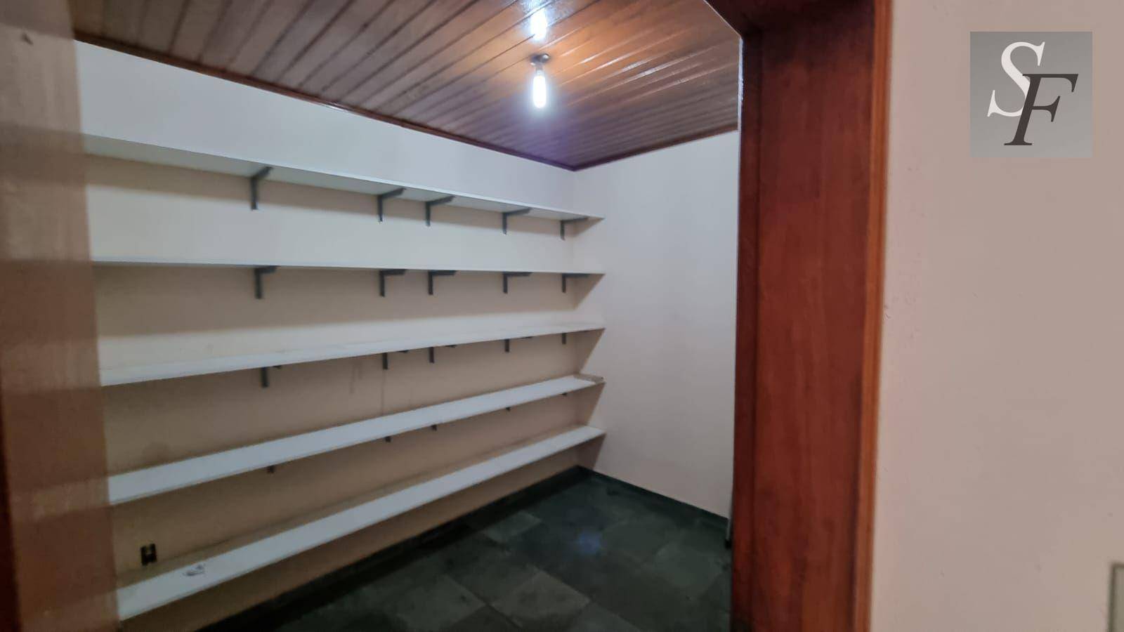 Sobrado para alugar com 3 quartos, 302m² - Foto 16