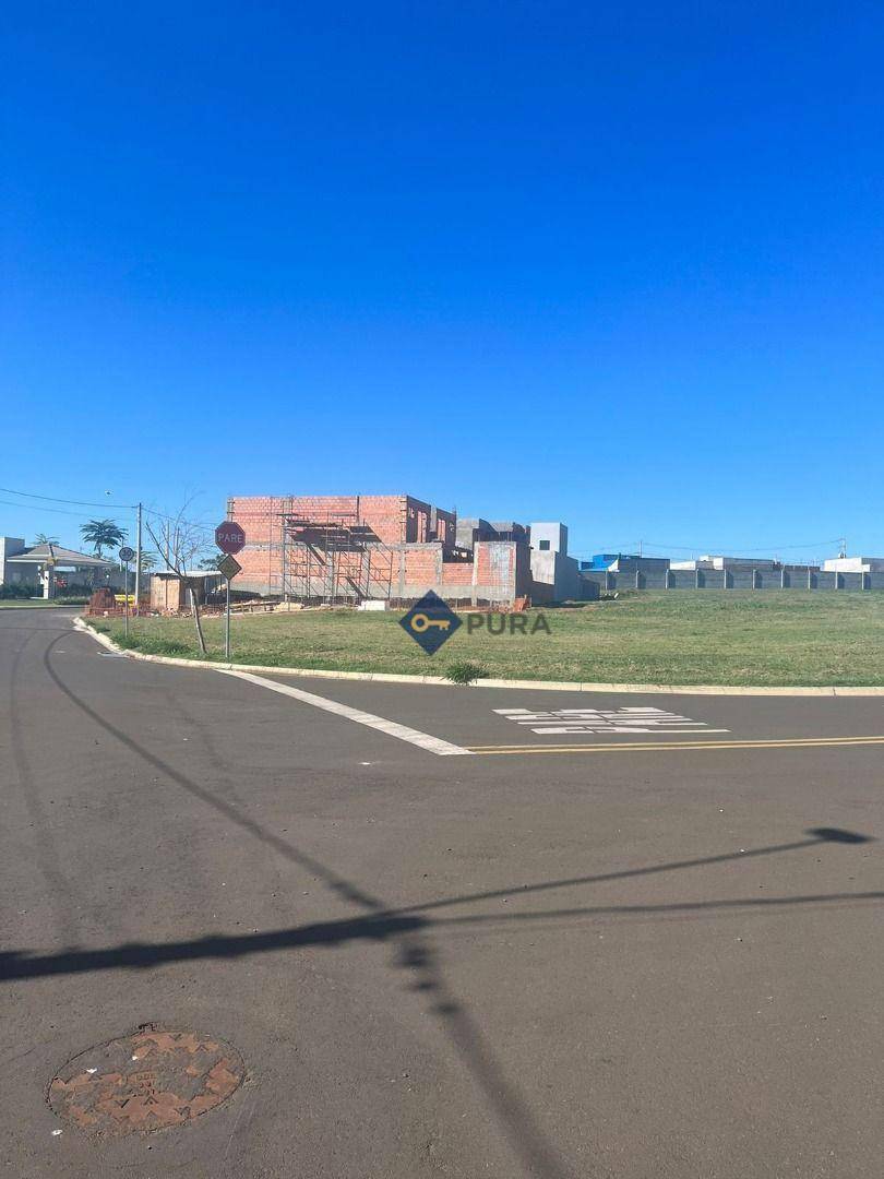 Loteamento e Condomínio, 445 m² - Foto 1