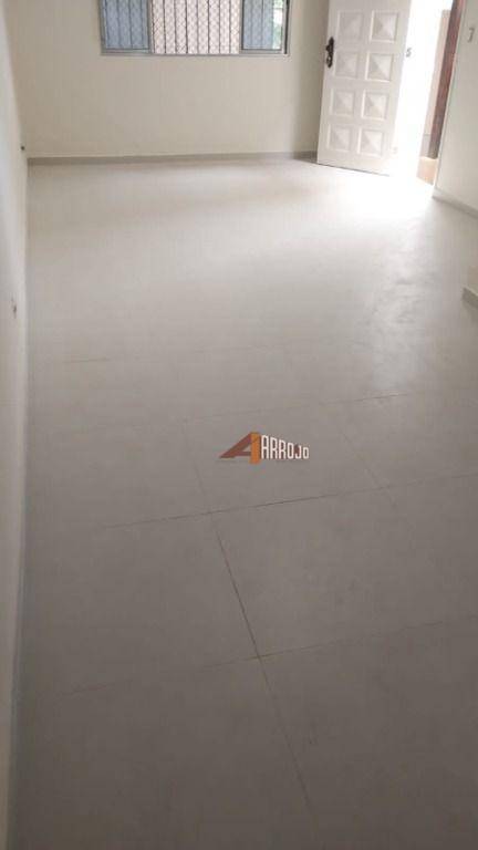 Sobrado à venda com 3 quartos, 150m² - Foto 37