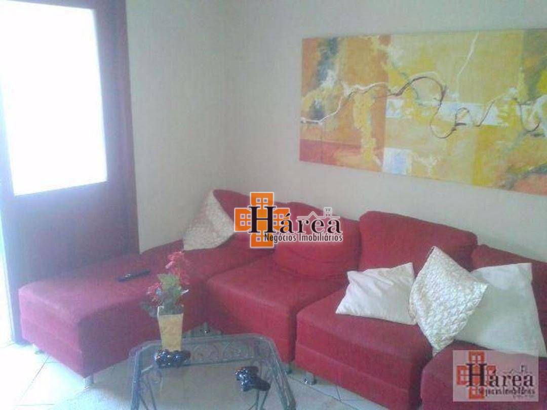 Sobrado à venda com 3 quartos, 250m² - Foto 1
