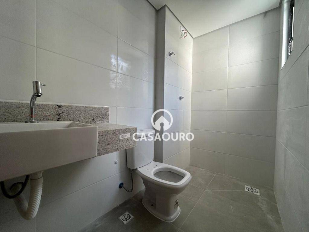 Apartamento à venda com 2 quartos, 64m² - Foto 23