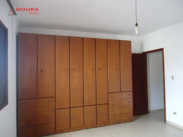 Sobrado à venda com 2 quartos, 148m² - Foto 13