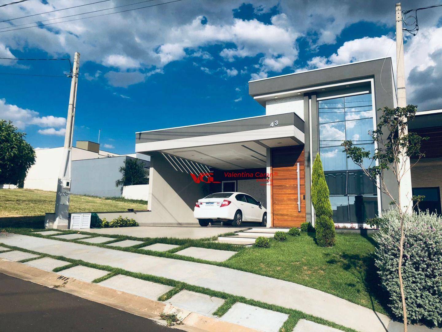 Casa de Condomínio à venda com 3 quartos, 161m² - Foto 1