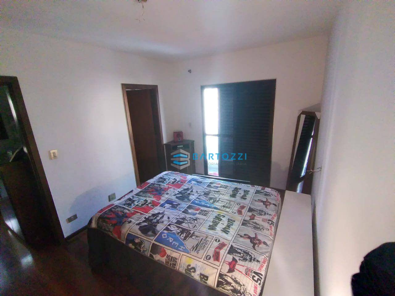 Apartamento à venda com 3 quartos, 117m² - Foto 22