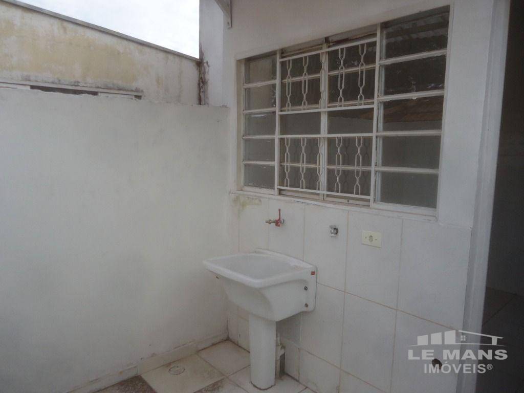 Casa para alugar com 1 quarto, 35m² - Foto 8