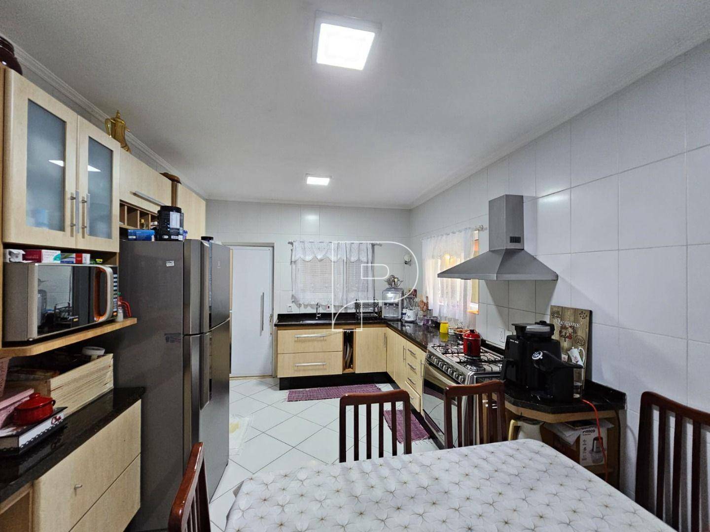 Casa de Condomínio à venda com 3 quartos, 123m² - Foto 2