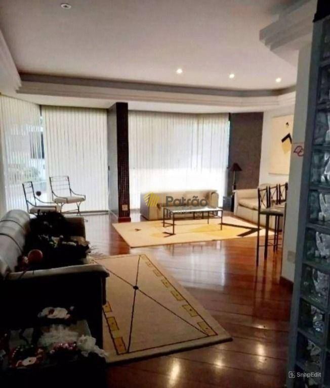 Apartamento à venda com 3 quartos, 155m² - Foto 10