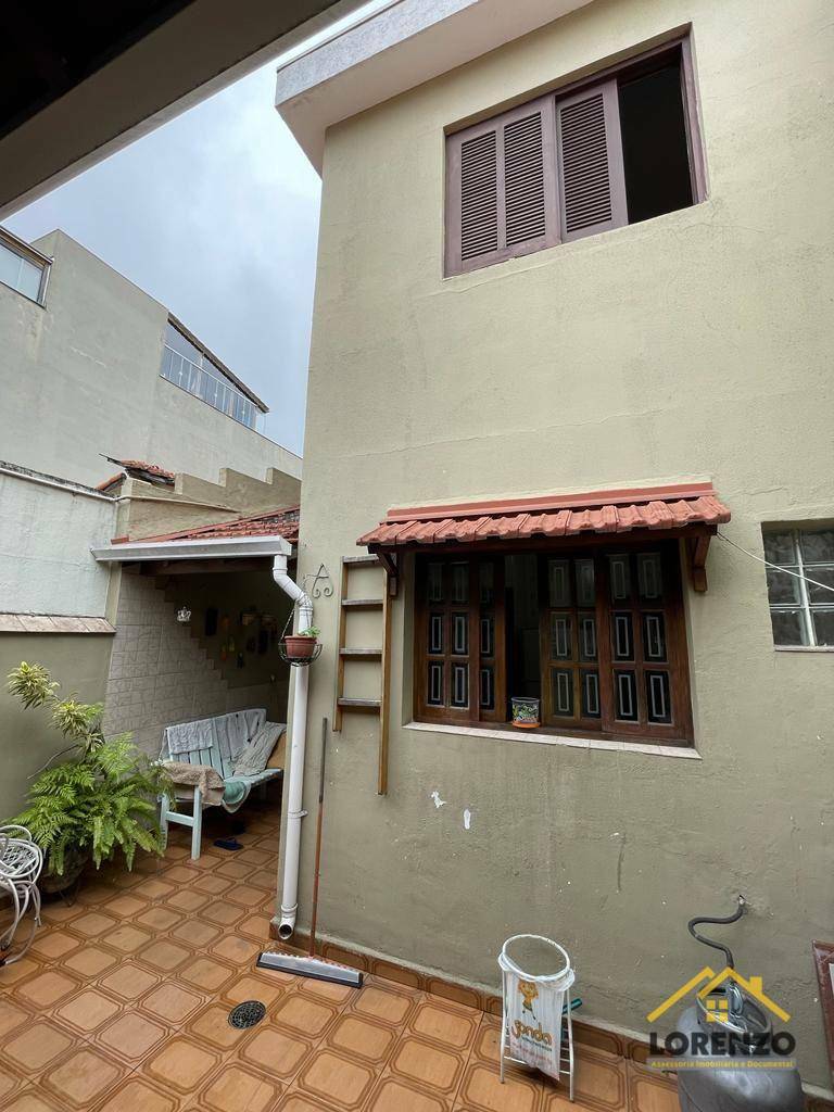 Sobrado à venda com 3 quartos, 200m² - Foto 20