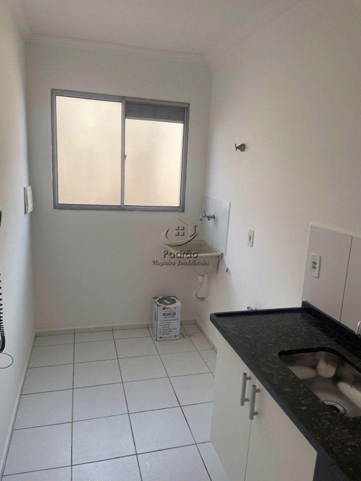 Apartamento à venda com 2 quartos, 48m² - Foto 4