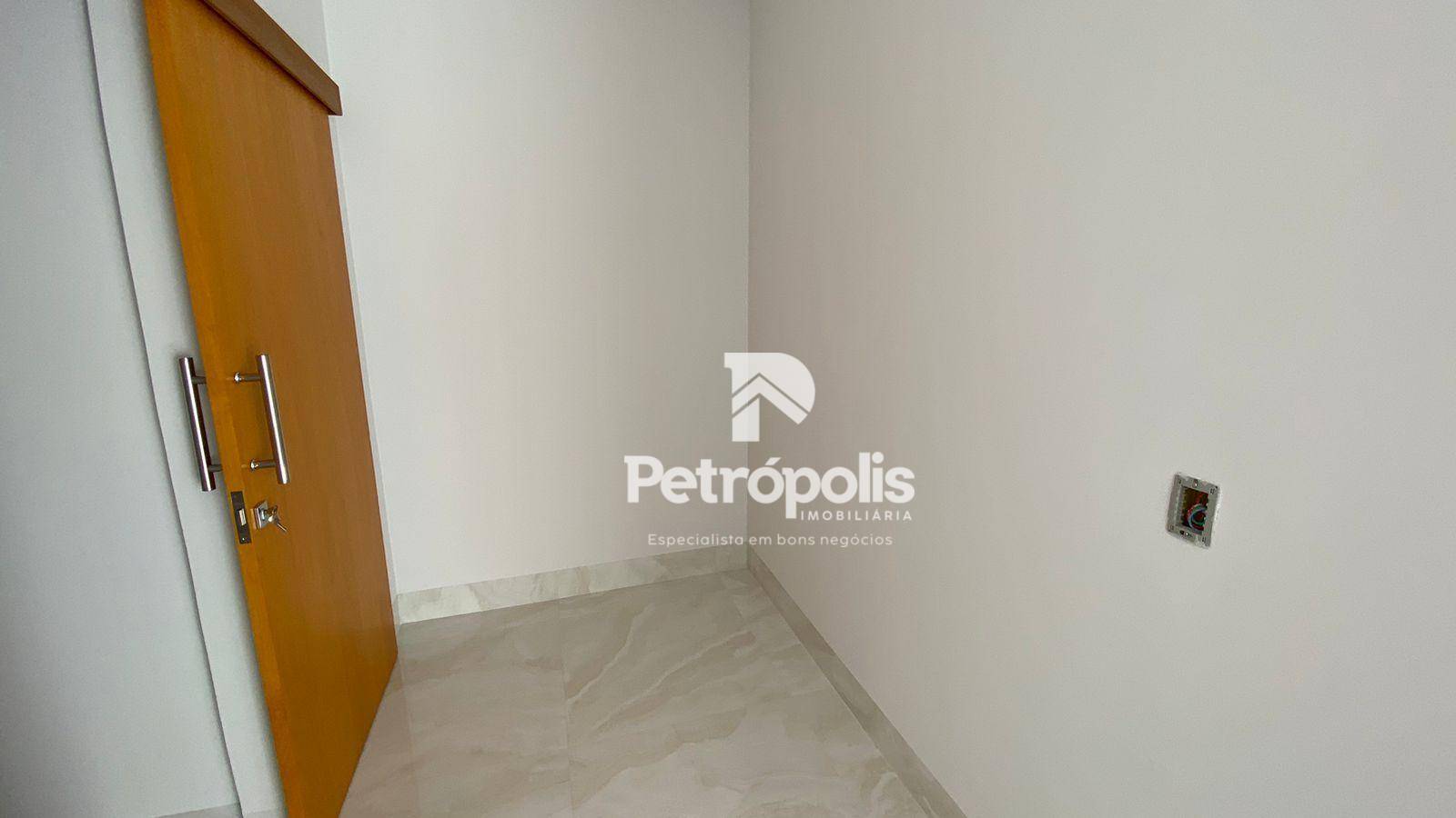 Casa à venda com 3 quartos, 102m² - Foto 15