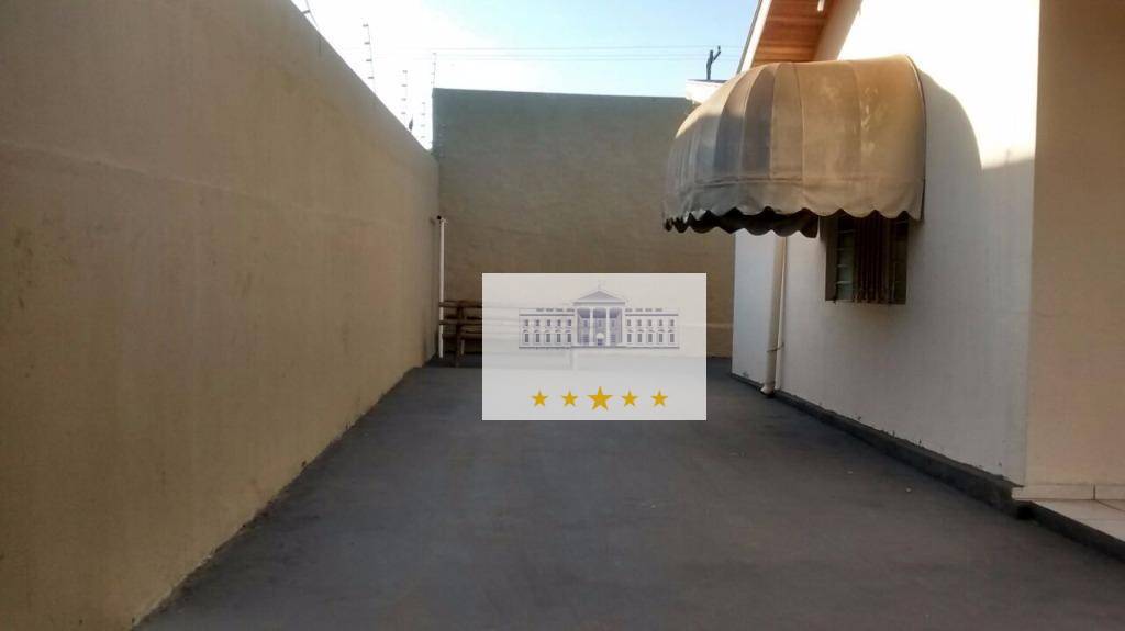 Casa à venda com 3 quartos, 179m² - Foto 10