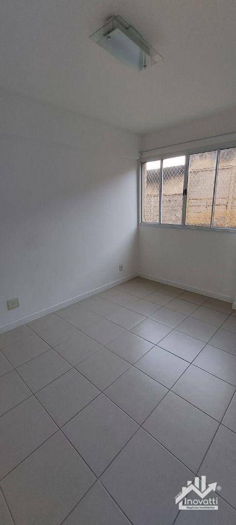 Apartamento à venda com 2 quartos, 94m² - Foto 7