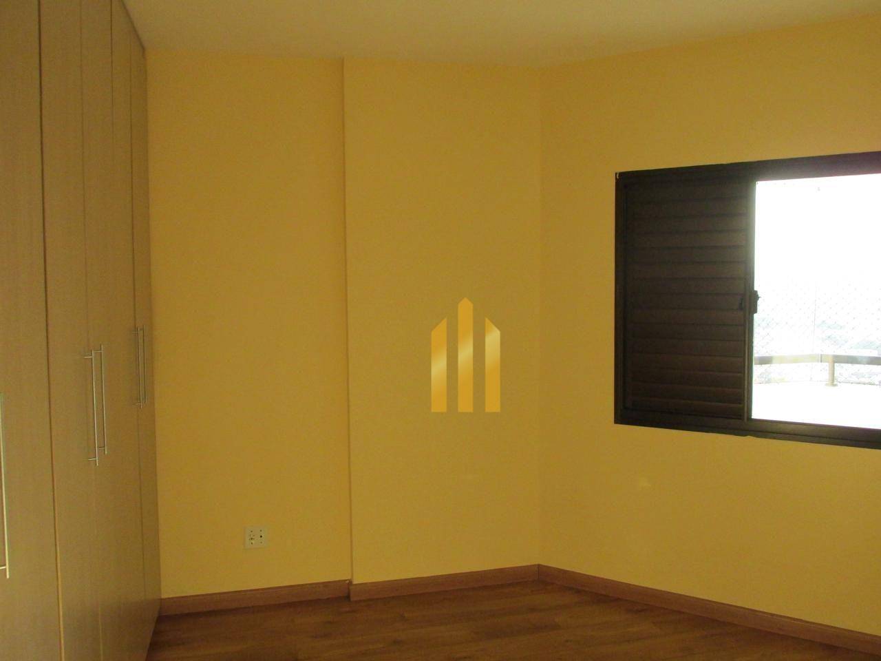 Apartamento para alugar com 2 quartos, 68m² - Foto 4