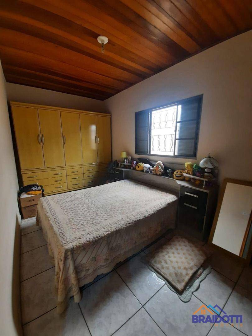 Casa à venda com 2 quartos, 90m² - Foto 20