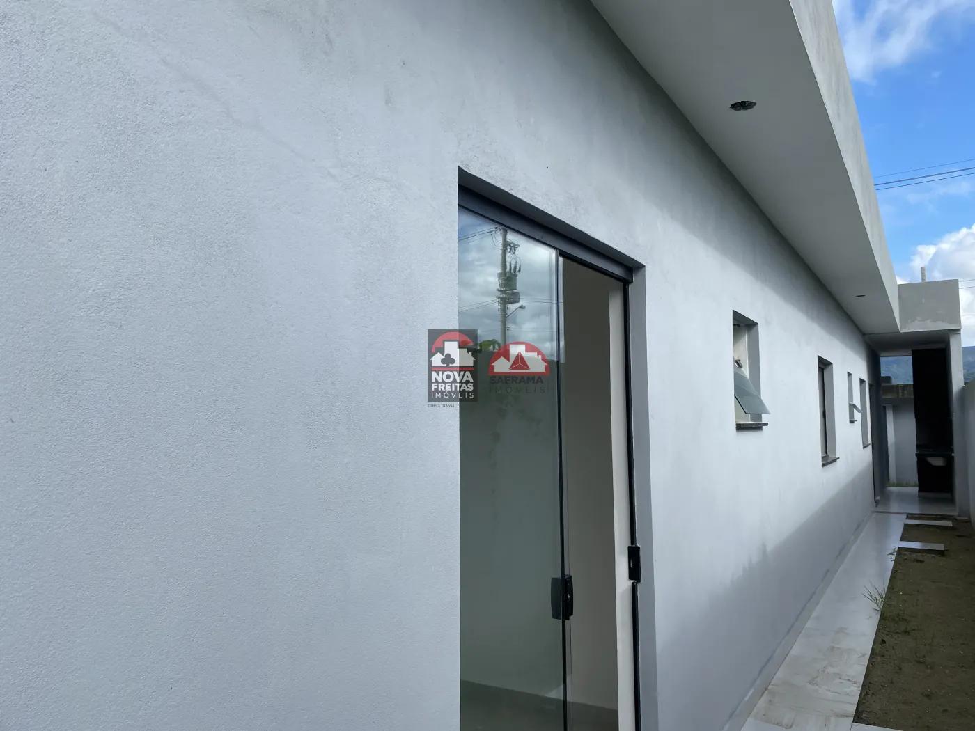 Casa à venda com 2 quartos, 67m² - Foto 13