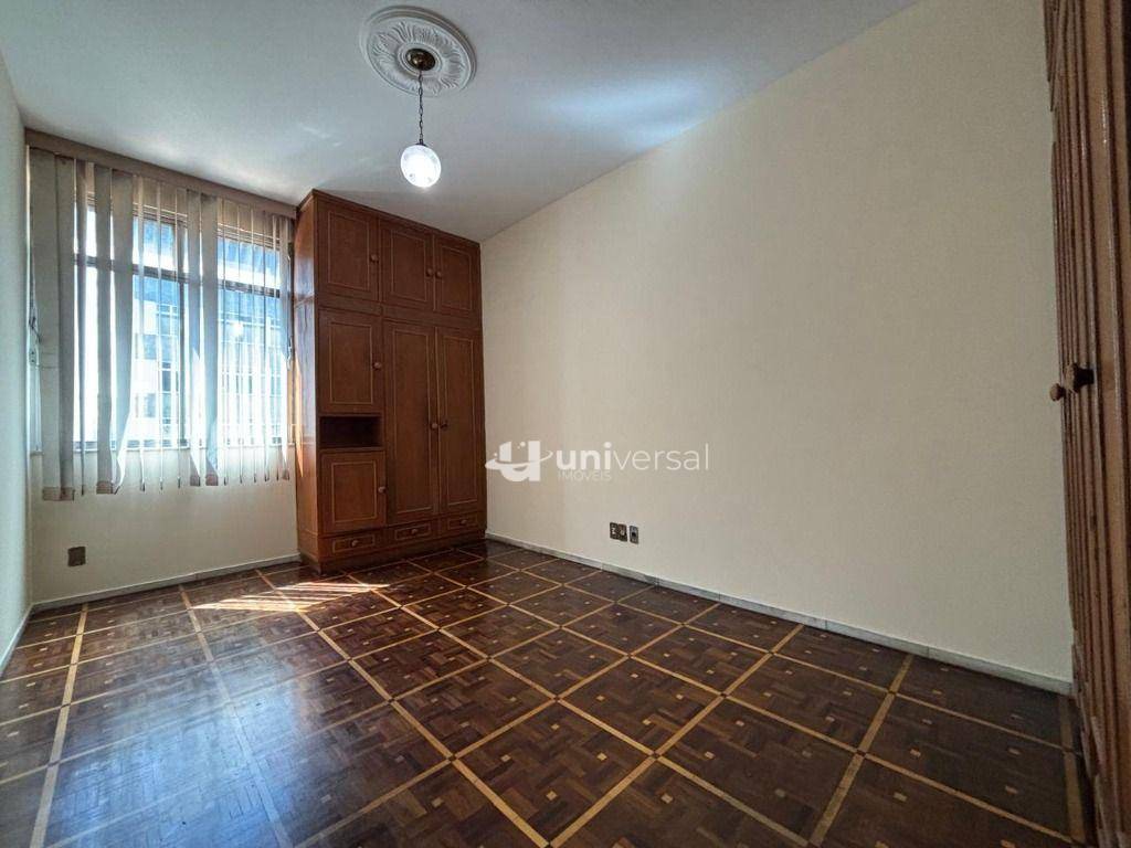Apartamento, 3 quartos, 160 m² - Foto 2