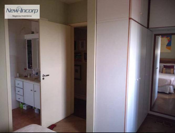 Apartamento à venda com 4 quartos, 130m² - Foto 11