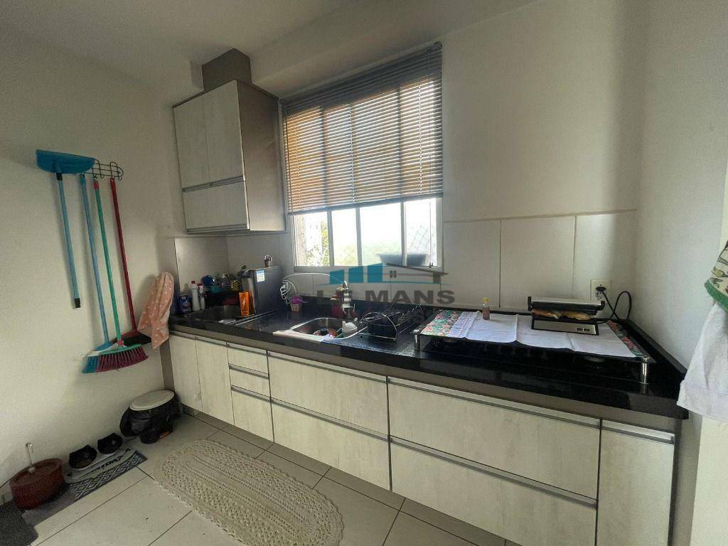 Apartamento à venda com 2 quartos, 48m² - Foto 5