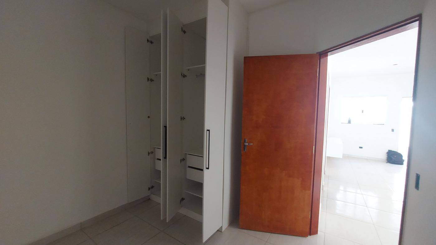 Casa à venda com 2 quartos, 46m² - Foto 5