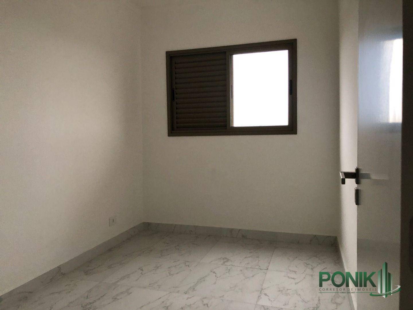 Apartamento à venda com 2 quartos, 62m² - Foto 7