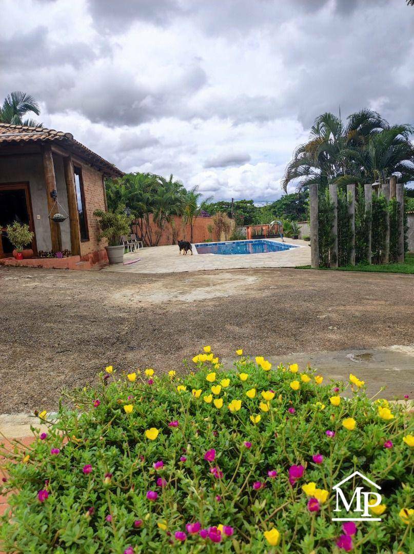 Chácara à venda com 3 quartos, 380m² - Foto 11