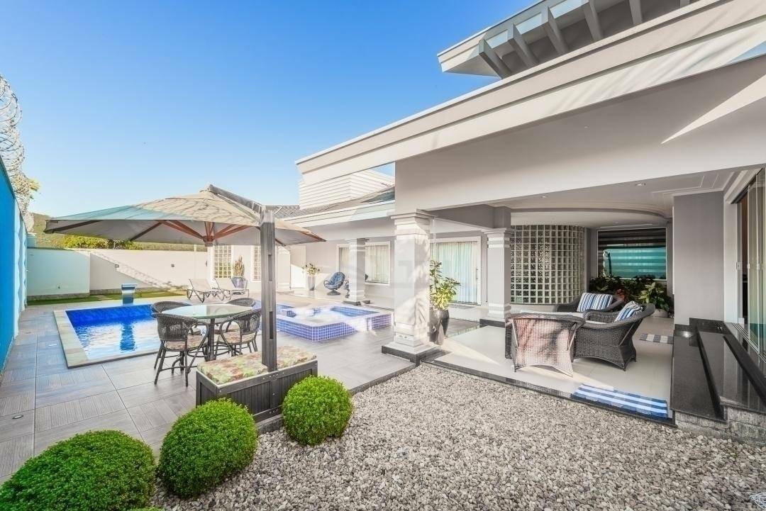 Casa de Condomínio à venda com 5 quartos, 571m² - Foto 47