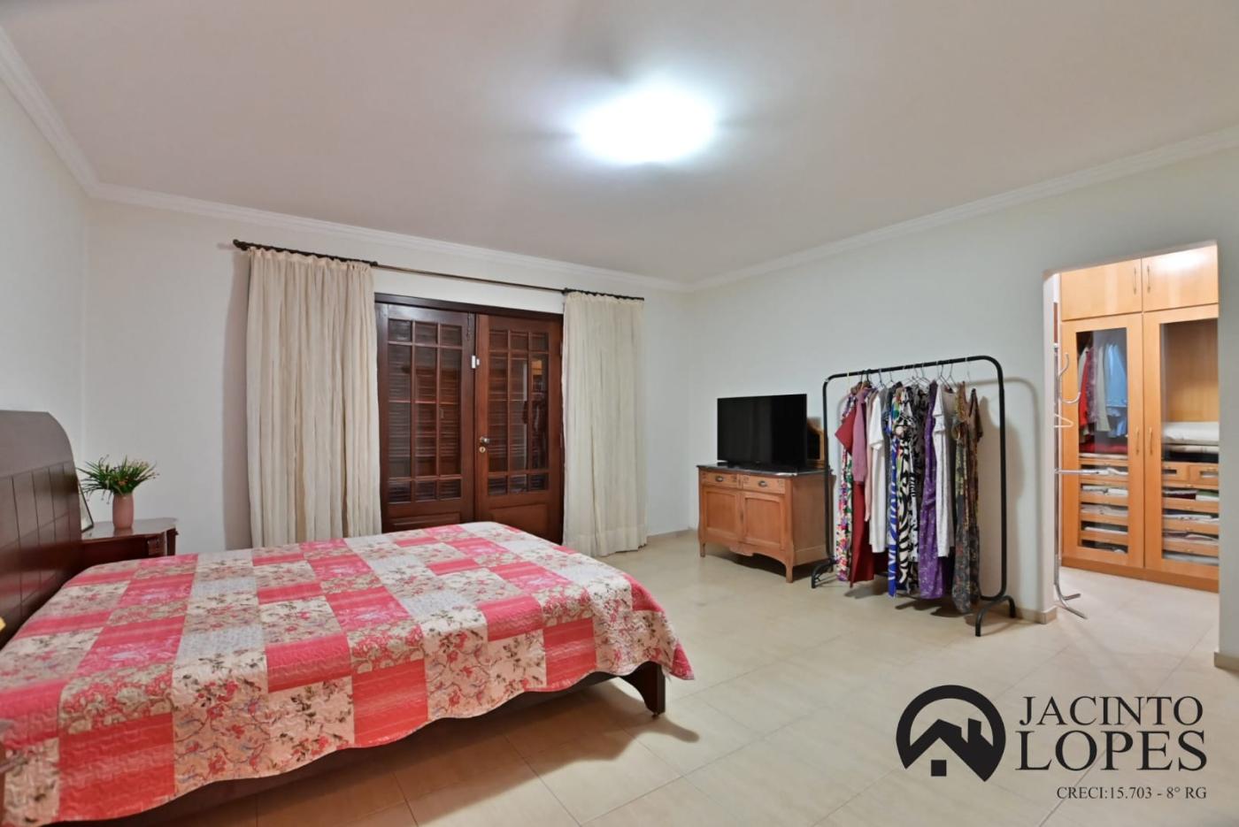 Casa à venda com 6 quartos, 630m² - Foto 48