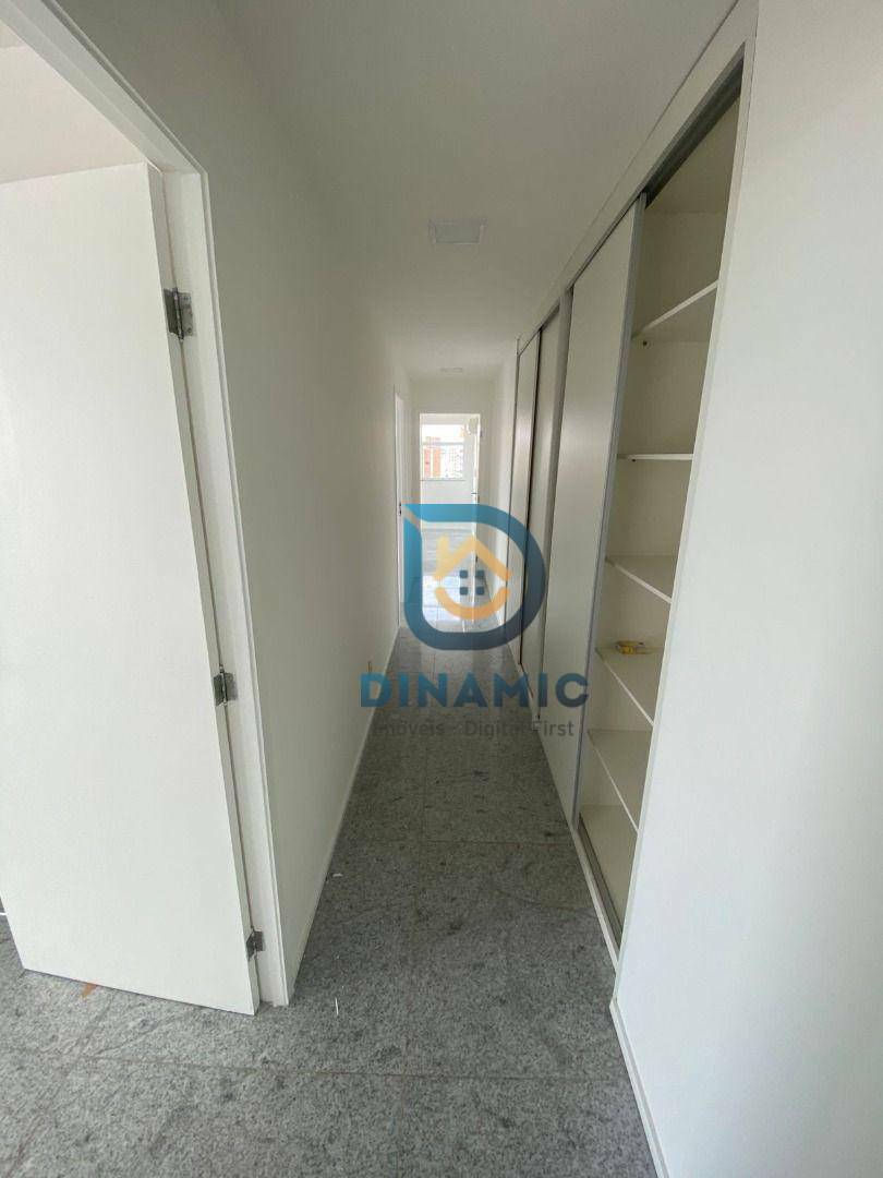 Apartamento à venda com 3 quartos, 260m² - Foto 22