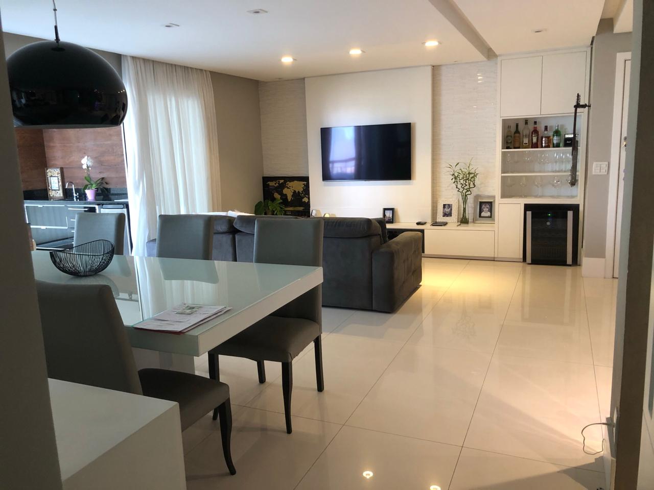 Apartamento à venda com 4 quartos, 163m² - Foto 1