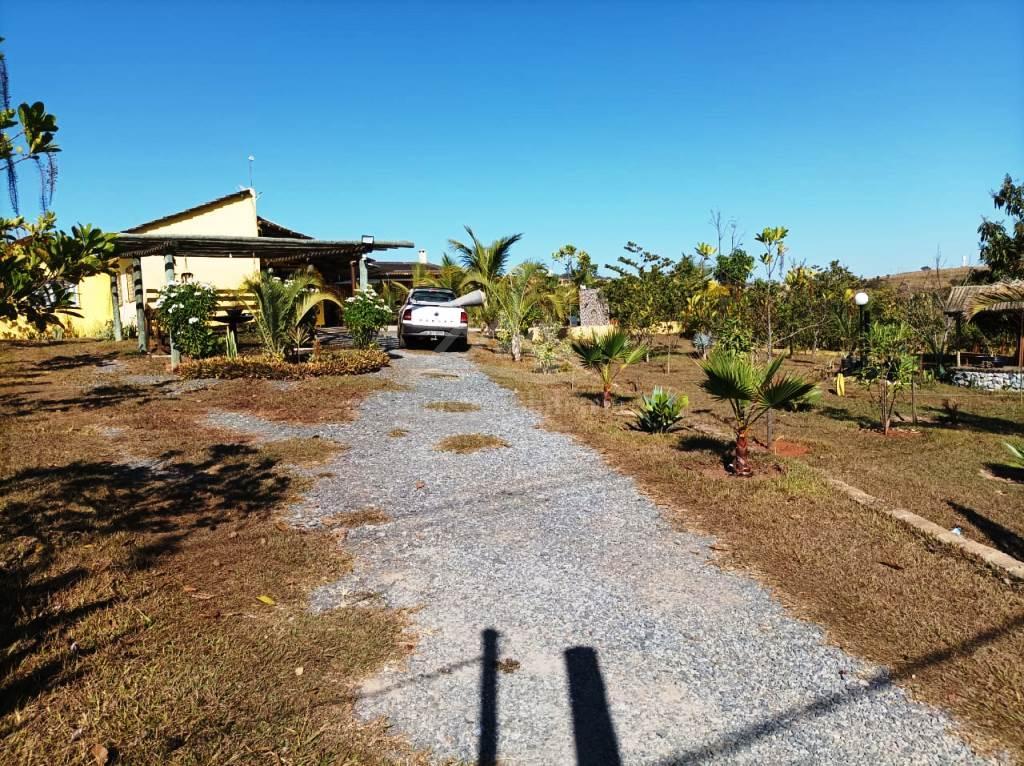 Fazenda à venda com 6 quartos, 2400m² - Foto 3