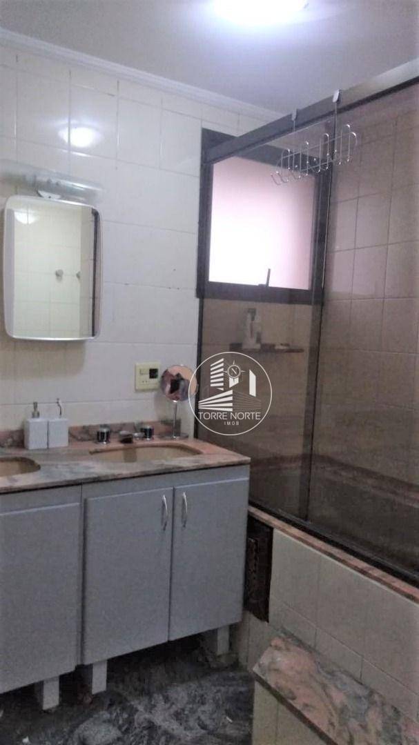 Apartamento à venda com 3 quartos, 188m² - Foto 15