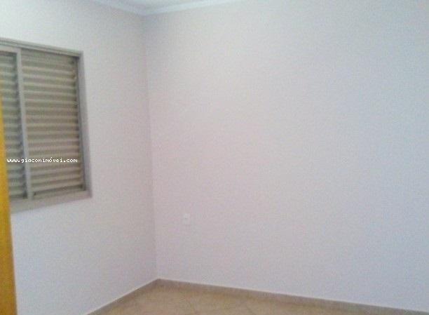 Apartamento à venda com 4 quartos, 204m² - Foto 20