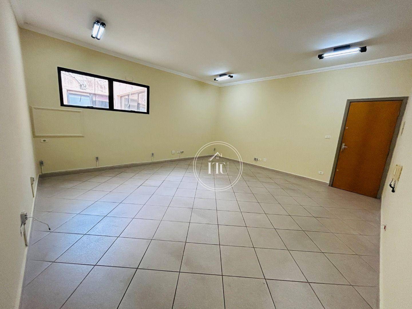 Sala-Conjunto, 32 m² - Foto 1