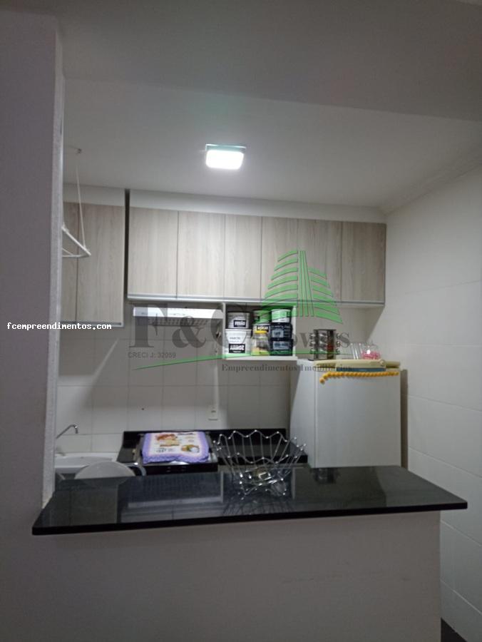 Apartamento à venda com 2 quartos, 40m² - Foto 19