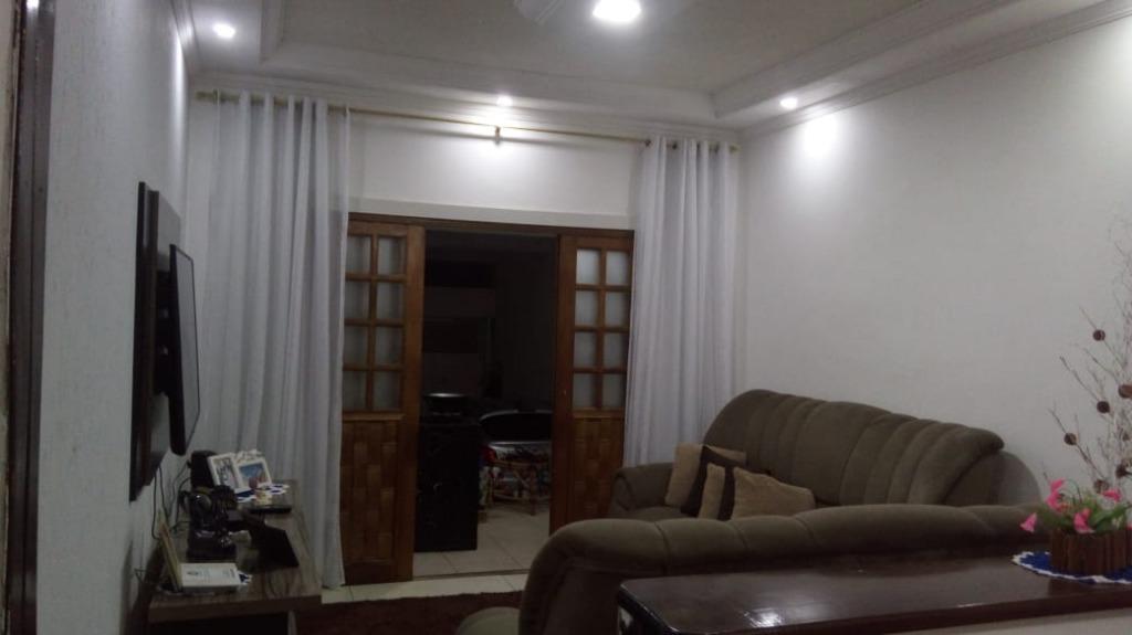 Sobrado à venda com 3 quartos, 120m² - Foto 4