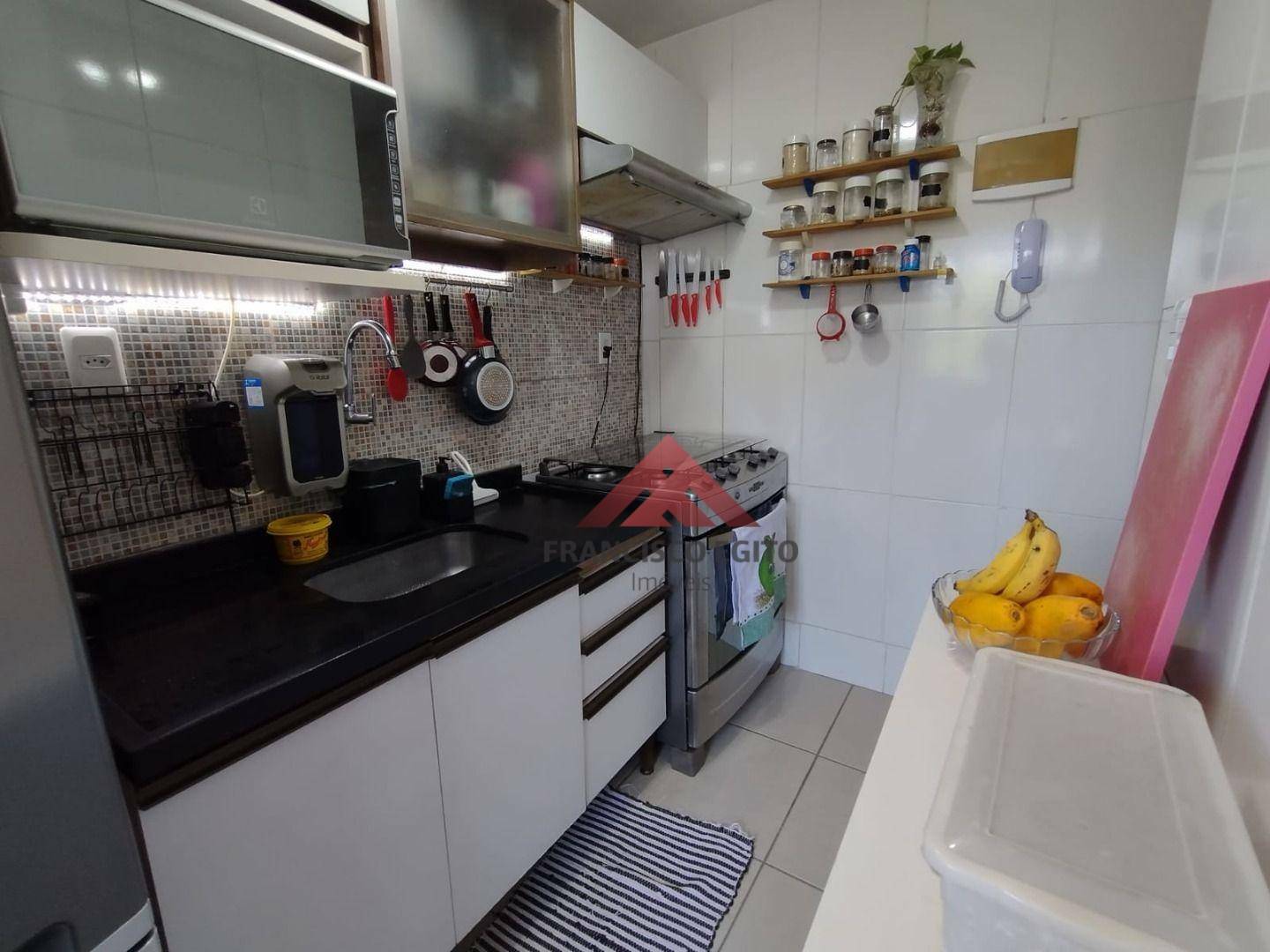 Apartamento à venda com 3 quartos, 60m² - Foto 3