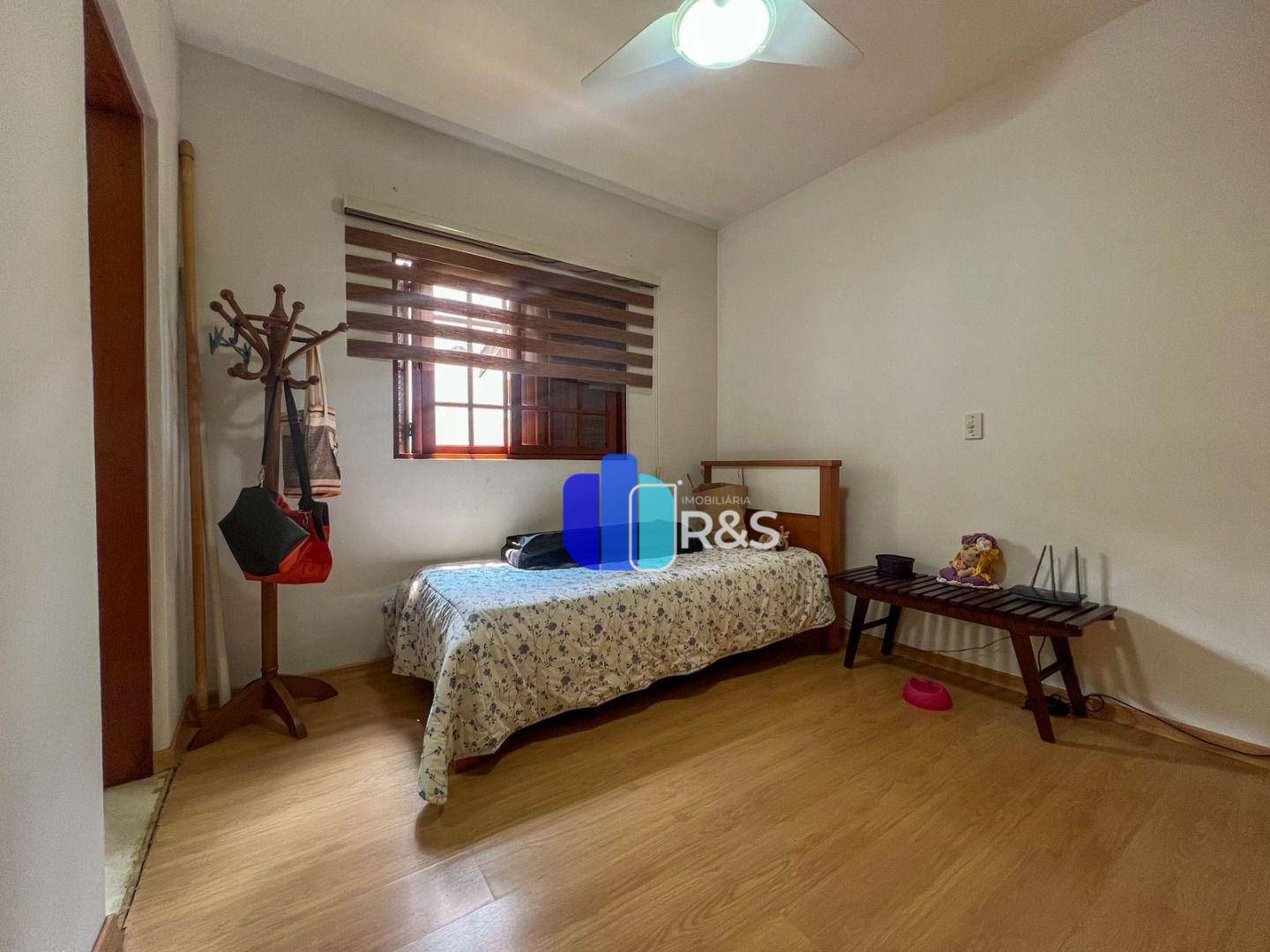 Casa de Condomínio à venda com 3 quartos, 199m² - Foto 21