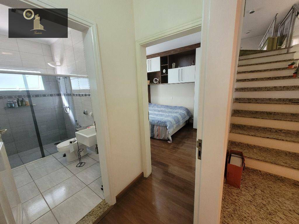 Casa de Condomínio à venda com 3 quartos, 581m² - Foto 26