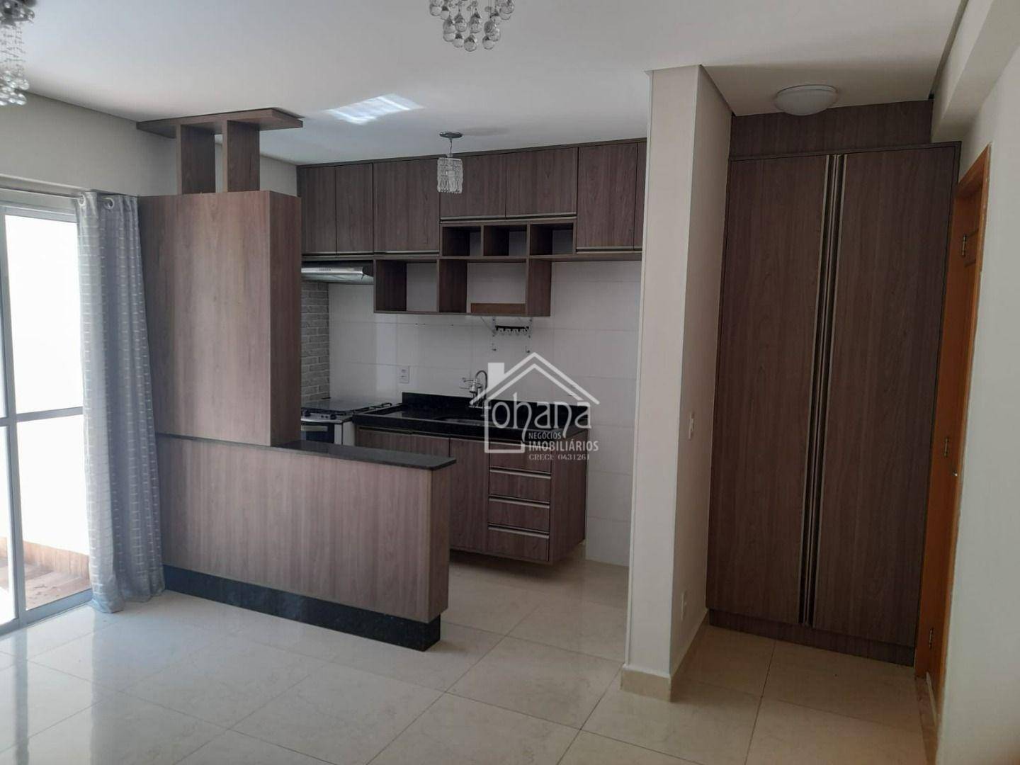 Apartamento à venda com 2 quartos, 65m² - Foto 1