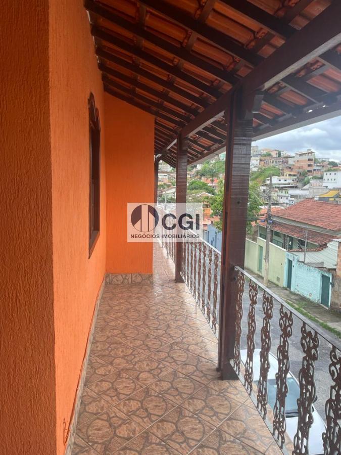 Casa à venda com 3 quartos, 270m² - Foto 20