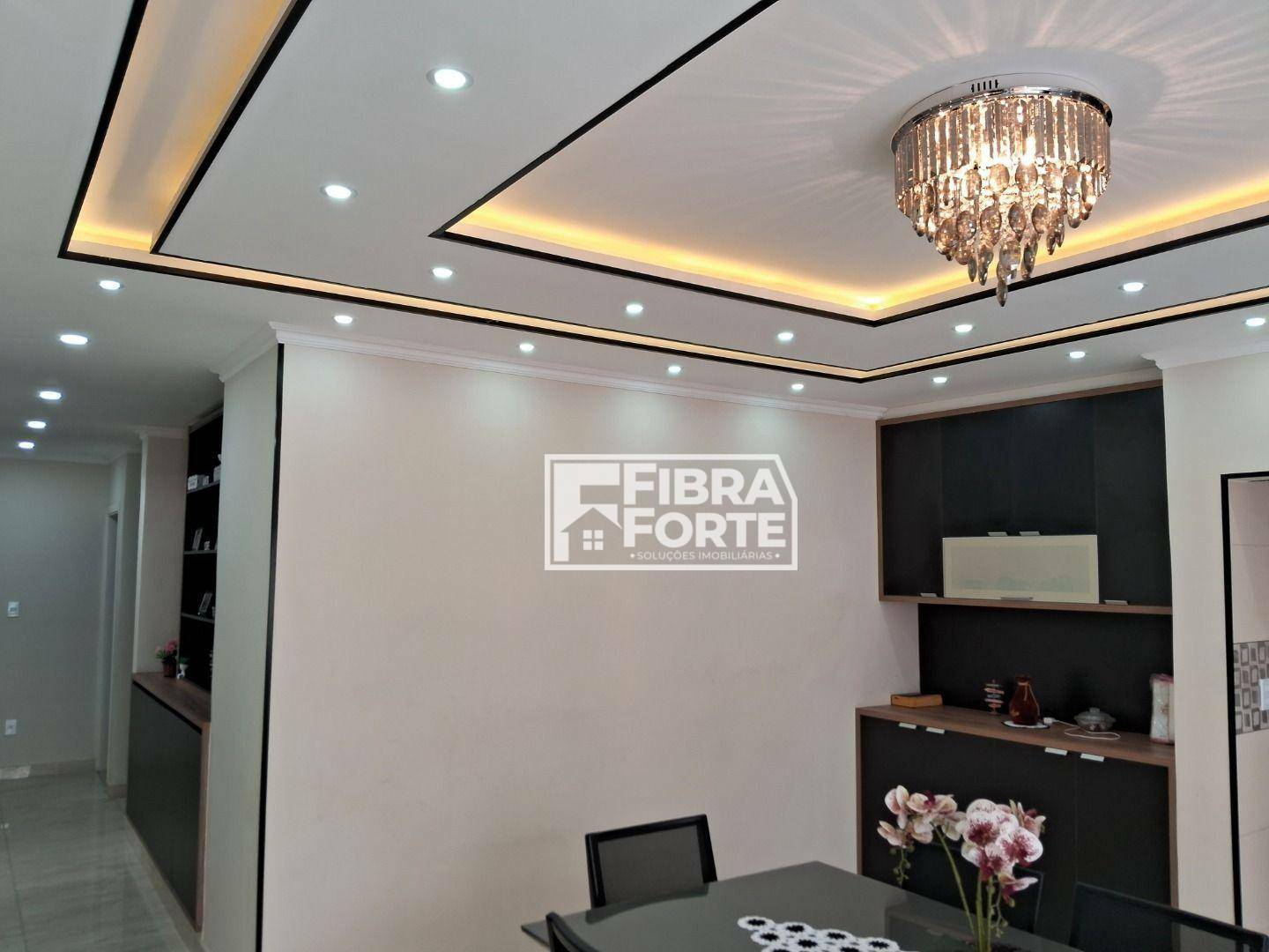 Casa à venda com 4 quartos, 305m² - Foto 6