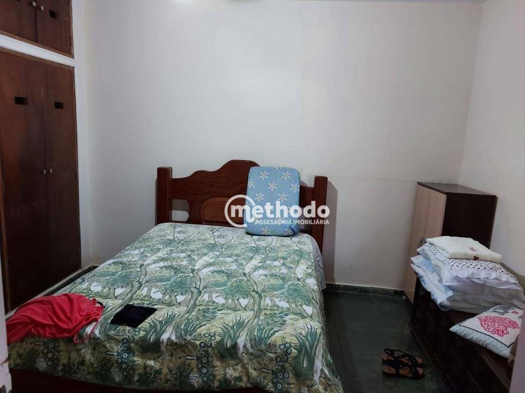 Casa à venda com 2 quartos, 240m² - Foto 18