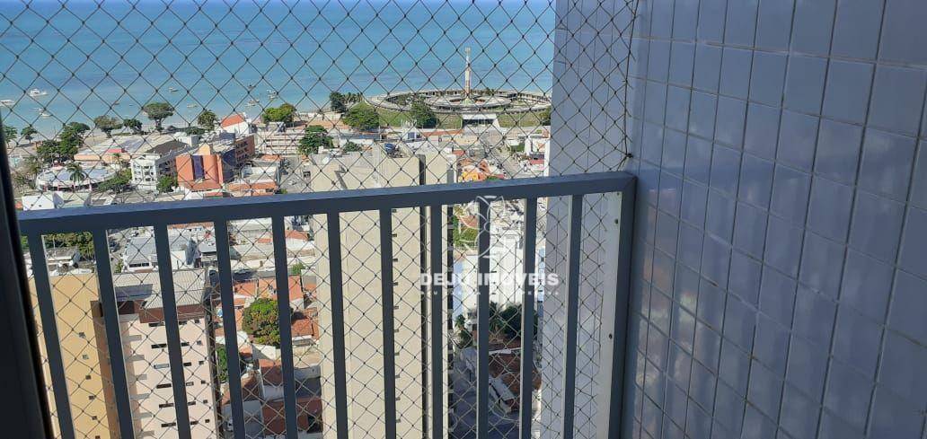 Apartamento à venda com 3 quartos, 157m² - Foto 3