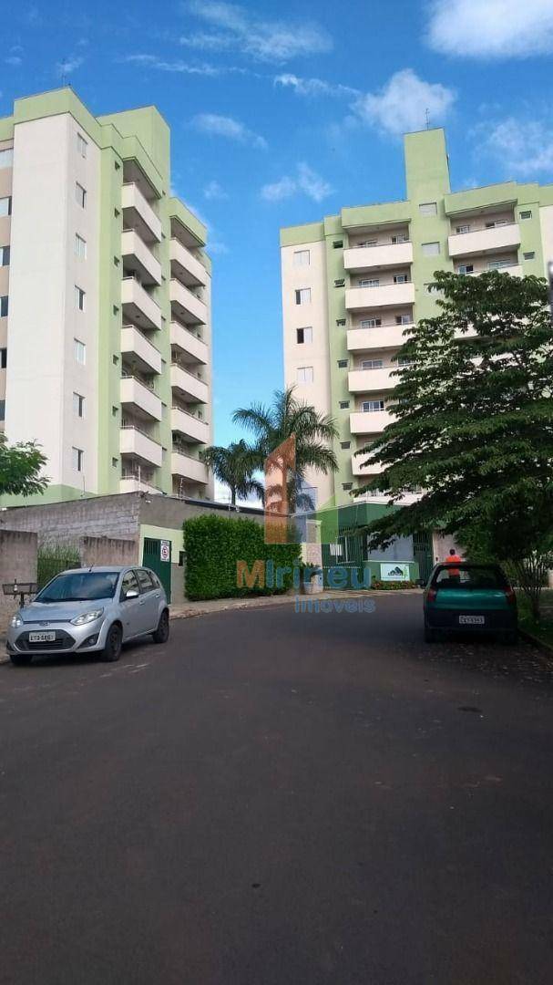 Apartamento à venda com 2 quartos, 57m² - Foto 2