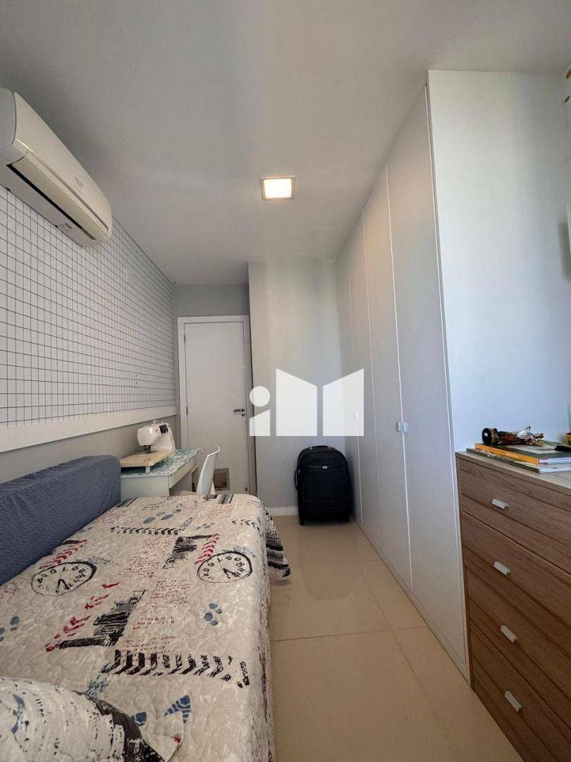 Apartamento à venda com 2 quartos, 82m² - Foto 11