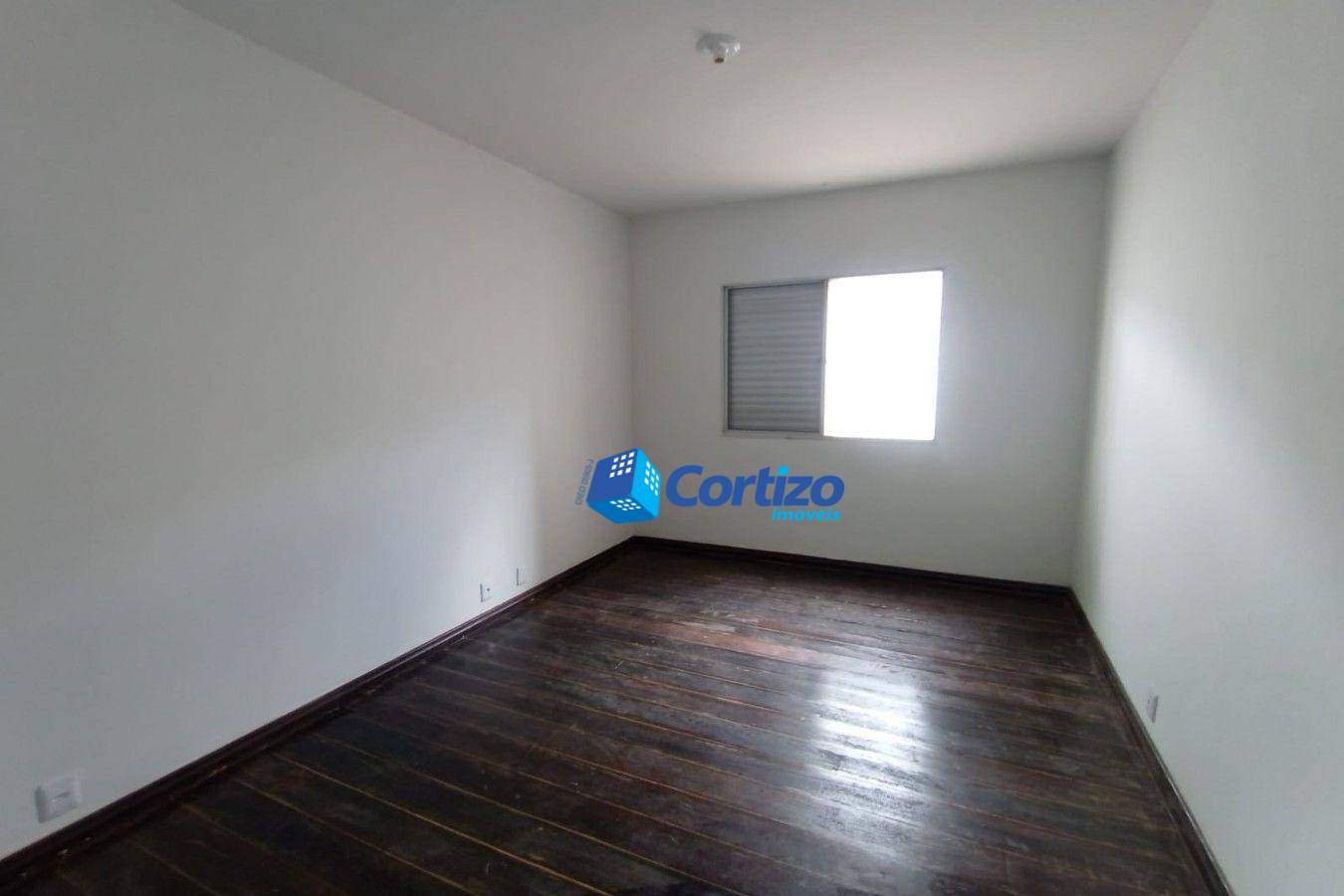 Casa para alugar com 3 quartos, 200M2 - Foto 20